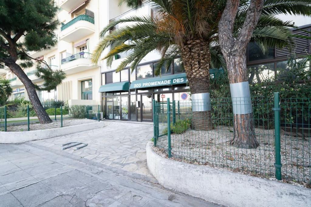 La Prom - A Two Bedroom Apartment With A Sea View نيس المظهر الخارجي الصورة
